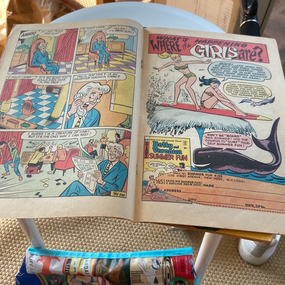 VINTAGE. Archie comic books - Picture 3 of 3